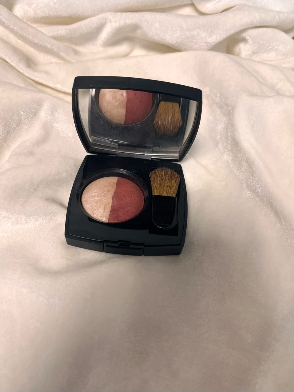 CHANEL Two-Tone Baked Blush - Rose & Champagne